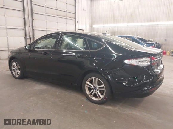 2018 Ford Fusion SE with VIN 3FA6P0H7XJR257603, listed as a IAAI auction lot 39742896 with 126,949 mi miles. Bid and sale history available at carsss.com. Image 3.