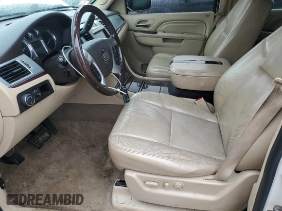 2011 Cadillac Escalade ESV Premium with VIN 1GYS4JEF5BR176616, listed as a Copart auction lot 59922135 with 161,351 mi miles and Clean title. Bid and sale history available at DreamBid. Image 7.