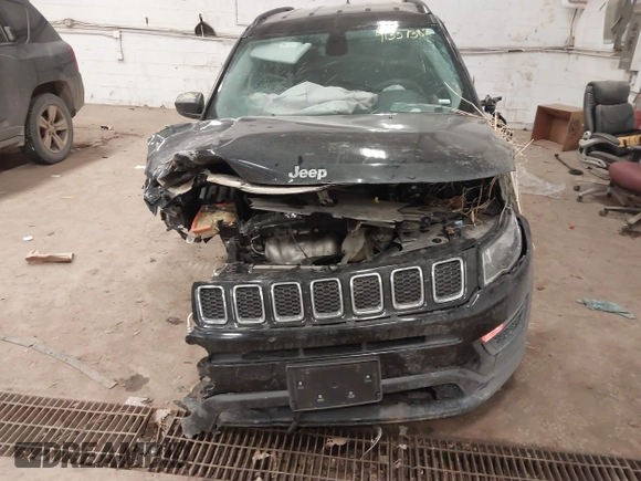 2021 Jeep Compass Sport with VIN 3C4NJDAB2MT584484, listed as a IAAI auction lot 41337382 with 96,940 mi miles and . Bid and sale history available at DreamBid. Image 6.