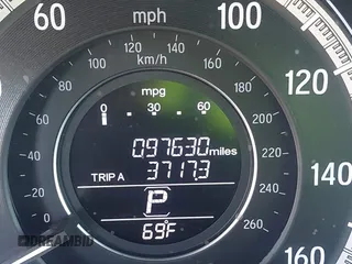 2017 Honda Accord Sedan LX with VIN 1HGCR2F32HA084166, listed as a IAAI auction lot 41669805 with 97,630 mi miles. Bid and sale history available at carsss.com. Image 15.