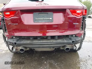 2017 Jaguar F-Pace 35t Prestige с VIN SADCK2BV3HA078231, выставлен на аукционе IAAI как лот 42101243 с пробегом 128 533 миль миль и . История ставок и продаж доступна на DreamBid. Изображение 18.