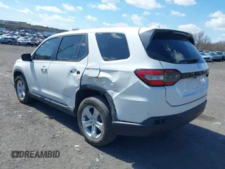 2023 Honda Pilot LX with VIN 5FNYG2H29PB007041, listed as a IAAI auction lot 41887999 with 8,107 mi miles. Bid and sale history available at carsss.com. Image 3.