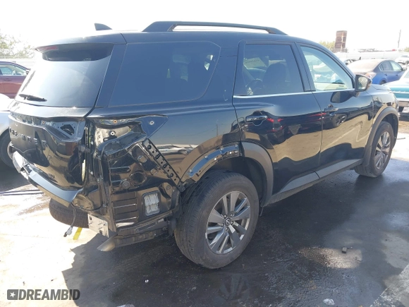 2024 Nissan Pathfinder SV with VIN 5N1DR3BA1RC277519, listed as a IAAI auction lot 41626026 with 52,344 mi miles. Bid and sale history available at carsss.com. Image 4.