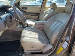 1998 Toyota Avalon XL with VIN 4T1BF18BXWU228989, listed as a Copart auction lot 53821495 with 157,209 mi miles and Salvage Title. Bid and sale history available at DreamBid. Image 7.