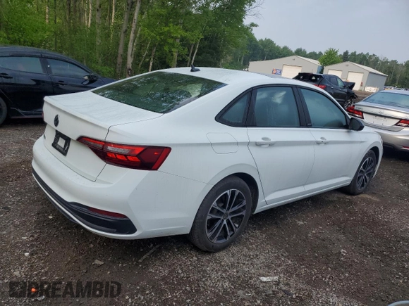 2024 Volkswagen Jetta SE with VIN 3VWSM7BU2RM093228, listed as a Copart auction lot 59108945 with 30,565 mi miles and Salvage title. Bid and sale history available at DreamBid. Image 3.