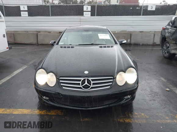 2004 Mercedes-Benz SL 500 with VIN WDBSK75F34F079139, listed as a IAAI auction lot 41778245 with 67,746 mi miles and . Bid and sale history available at DreamBid. Image 12.