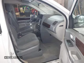 2010 Chrysler Town & Country Touring with VIN 2A4RR5D10AR369617, listed as a IAAI auction lot 42158748 with 174,437 mi miles and . Bid and sale history available at DreamBid. Image 5.