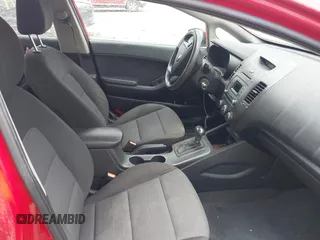 2015 Kia Forte LX with VIN KNAFX4A68F5436703, listed as a IAAI auction lot 42116972 with 146,744 mi miles. Bid and sale history available at carsss.com. Image 5.
