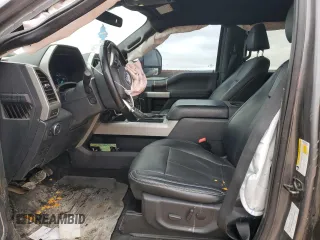 2022 Ford F-350 XL z VIN 1FT8W3BT9NED04979, wystawiony jako Copart lot #87302914 z przebiegiem 92 157 mil mil oraz Szkoda całkowita • Salvage title. Historia ofert i sprzedaży dostępna na DreamBid. Obrazek 7.