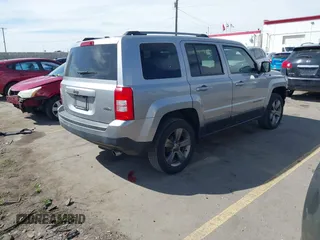 2016 Jeep Patriot Sport with VIN 1C4NJPBA3GD748035, listed as a IAAI auction lot 41894795 with 191,353 mi miles and . Bid and sale history available at DreamBid. Image 4.