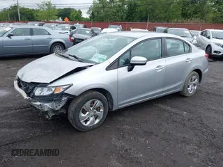 2014 Honda Civic LX z VIN 19XFB2F52EE262992, wystawiony jako IAAI lot #42356546 z przebiegiem 164 288 mil mil oraz . Historia ofert i sprzedaży dostępna na DreamBid. Obrazek 19.