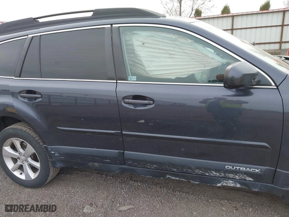 2013 Subaru Outback 2.5i Premium with VIN 4S4BRBGC6D3301186, listed as a IAAI auction lot 42014285 with 81,593 mi miles. Bid and sale history available at carsss.com. Image 13.