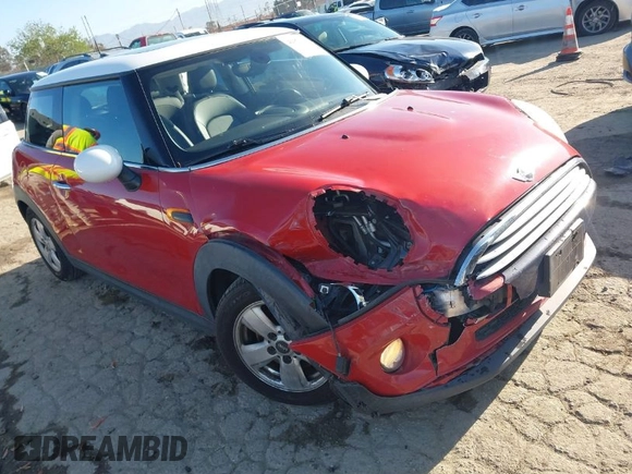 2014 MINI Hardtop with VIN WMWXM5C53ET933238, listed as a IAAI auction lot 41871315 with 83,788 mi miles and . Bid and sale history available at DreamBid. Image 1.