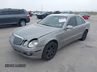 2008 Mercedes-Benz E-Class Luxury 3.5L with VIN WDBUF56X18B322372, listed as a IAAI auction lot 41784816 with 1 mi miles. Bid and sale history available at carsss.com. Image 16.