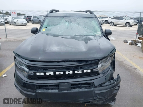 2024 Ford Bronco Sport Outer Banks z VIN 3FMCR9C61RRE99441, wystawiony jako IAAI lot #41560792 z przebiegiem 2 631 mil mil oraz . Historia ofert i sprzedaży dostępna na DreamBid. Obrazek 12.