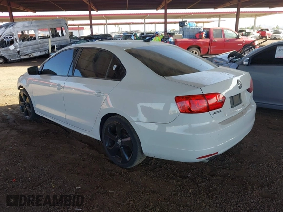 2014 Volkswagen Jetta SE with VIN 3VWD17AJXEM226644, listed as a IAAI auction lot 42717726 with 178,279 mi miles and . Bid and sale history available at DreamBid. Image 3.