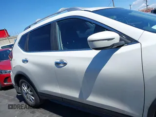 2020 Nissan Rogue SV with VIN JN8AT2MT6LW003230, listed as a IAAI auction lot 41925623 with 115,920 mi miles. Bid and sale history available at carsss.com. Image 13.