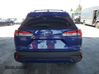 2022 Toyota Corolla Cross LE with VIN 7MUCAAAG6NV021103, listed as a Copart auction lot 56882015 with 21,769 mi miles and Salvage title. Bid and sale history available at DreamBid. Image 6.