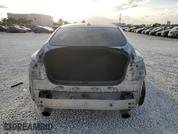 2020 Infiniti Q50 Luxe z VIN JN1EV7APXLM207328, wystawiony jako Copart lot #45850405 z przebiegiem Nie podano mil oraz Nie do naprawy • Non repairable. Historia ofert i sprzedaży dostępna na DreamBid. Obrazek 6.