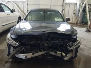 2019 Genesis G90 5.0L Ultimate with VIN KMHG54JH5KU050718, listed as a IAAI auction lot 41566222 with 64,095 mi miles. Bid and sale history available at carsss.com. Image 11.