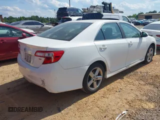 2013 Toyota Camry L with VIN 4T1BF1FK4DU671316, listed as a IAAI auction lot 42229027 with 206,248 mi miles and . Bid and sale history available at DreamBid. Image 4.