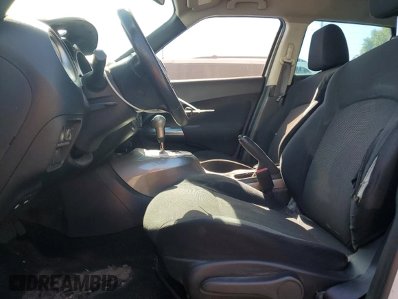 2013 Nissan Juke SV with VIN JN8AF5MR8DT215238, listed as a Copart auction lot 54095525 with 106,164 mi miles and Clean Title. Bid and sale history available at carsss.com. Image 7.