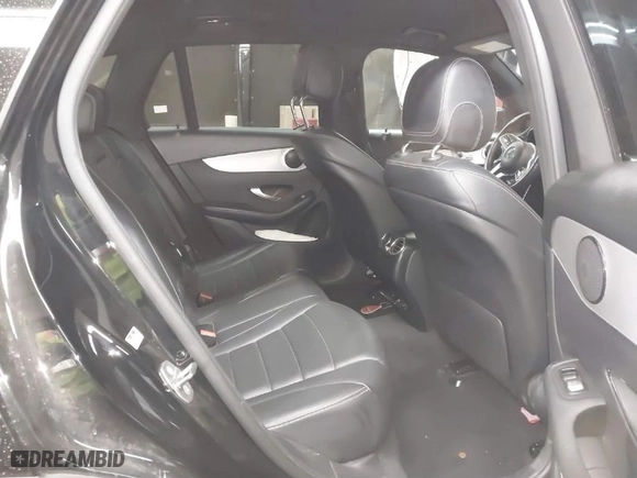 2020 Mercedes-Benz GLC with VIN WDC0G8DB2LF735497, listed as a IAAI auction lot 41371774 with 83,838 mi miles. Bid and sale history available at carsss.com. Image 8.