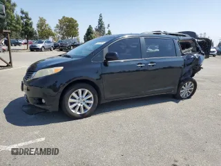 2011 Toyota Sienna XLE z VIN 5TDDK3DC6BS001378, wystawiony jako Copart lot #56222955 z przebiegiem 251 037 mil mil oraz Szkoda całkowita • Salvage title. Historia ofert i sprzedaży dostępna na DreamBid. Obrazek 1.