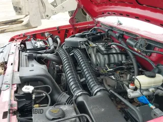 1994 Ford F-150 с VIN 1FTEX15H5RKA53591, выставлен на аукционе IAAI как лот 41404688 с пробегом 163 754 миль миль и . История ставок и продаж доступна на DreamBid. Изображение 17.