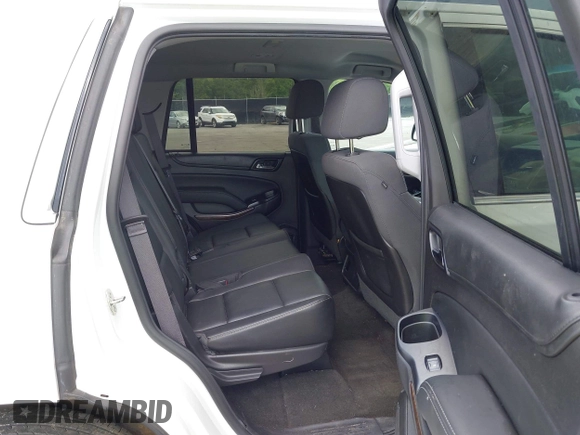 2015 Chevrolet Tahoe Commercial z VIN 1GNLC2EC1FR721538, wystawiony jako IAAI lot #42274601 z przebiegiem 138 991 mil mil oraz . Historia ofert i sprzedaży dostępna na DreamBid. Obrazek 8.