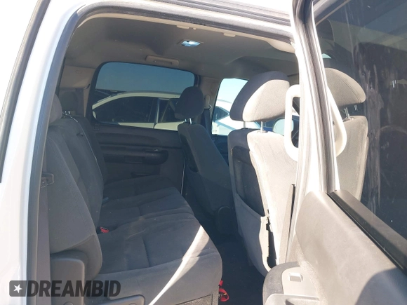 2009 Chevrolet Silverado 1500 LT with VIN 3GCEC23JX9G130616, listed as a IAAI auction lot 41410807 with 143,731 mi miles. Bid and sale history available at carsss.com. Image 8.