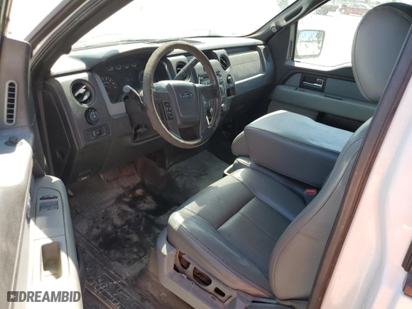 2014 Ford F-150 XL with VIN 1FTMF1CM5EKF16239, listed as a Copart auction lot 49403425 with 143,998 mi miles and Salvage Title. Bid and sale history available at carsss.com. Image 8.