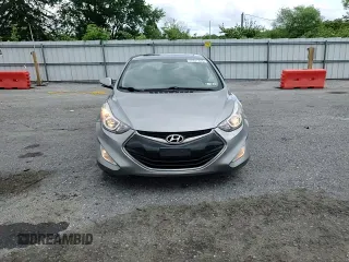 2014 Hyundai Elantra z VIN KMHDH6AH5EU023898, wystawiony jako Copart lot #57201485 z przebiegiem 115 101 mil mil oraz Szkoda całkowita • Salvage title. Historia ofert i sprzedaży dostępna na DreamBid. Obrazek 13.