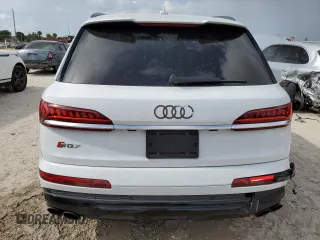 2021 Audi SQ7 Prestige z VIN WA1VWBF77MD022512, wystawiony jako Copart lot #65080404 z przebiegiem 43 506 mil mil oraz Szkoda całkowita • Salvage title. Historia ofert i sprzedaży dostępna na DreamBid. Obrazek 6.