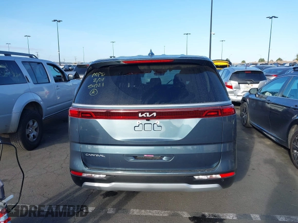2024 Kia Carnival EX with VIN KNDNC5H30R6434115, listed as a IAAI auction lot 41696493 with 5,782 mi miles. Bid and sale history available at carsss.com. Image 16.