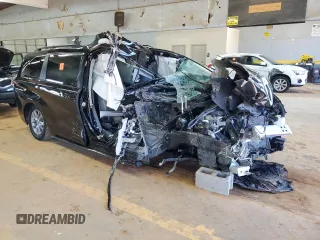 2022 Toyota Sienna LE с VIN 5TDKRKEC6NS135517, выставлен на аукционе Copart как лот 43521365 с пробегом Не указан миль и Списание • Salvage title. История ставок и продаж доступна на DreamBid. Изображение 4.