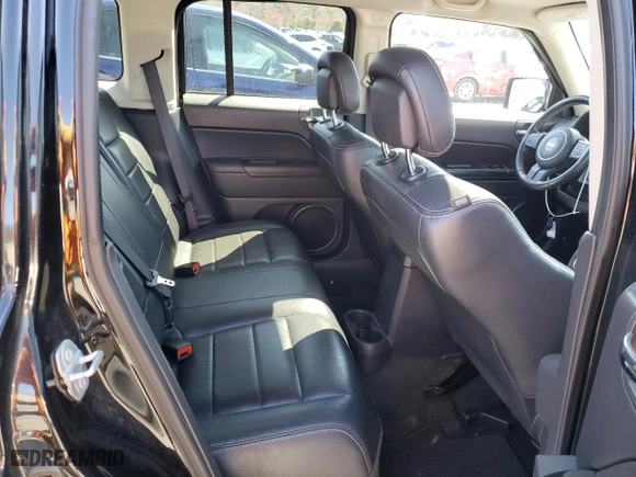 2016 Jeep Patriot Latitude with VIN 1C4NJRFB7GD725775, listed as a Copart auction lot 51952525 with 197,121 mi miles and Salvage Title. Bid and sale history available at carsss.com. Image 11.