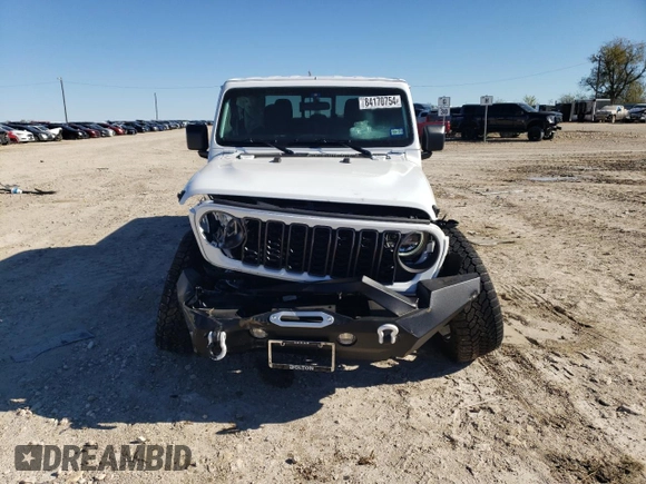 2024 Jeep Gladiator Sport z VIN 1C6HJTAG3RL132945, wystawiony jako Copart lot #84170754 z przebiegiem 3 429 mil mil oraz Szkoda całkowita • Salvage title. Historia ofert i sprzedaży dostępna na DreamBid. Obrazek 5.