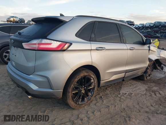 2020 Ford Edge SEL with VIN 2FMPK3J96LBB57909, listed as a IAAI auction lot 41432078 with 57,114 mi miles and . Bid and sale history available at DreamBid. Image 4.