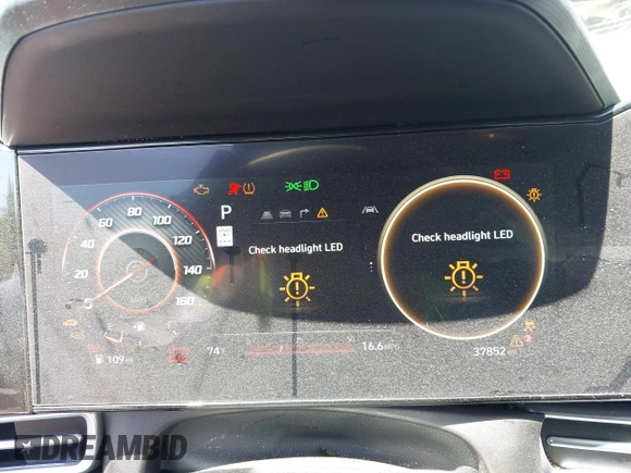 2024 Hyundai Elantra SEL z VIN KMHLM4DG4RU651049, wystawiony jako IAAI lot #42040179 z przebiegiem 37 852 mil mil oraz . Historia ofert i sprzedaży dostępna na DreamBid. Obrazek 7.