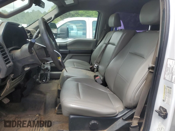 2017 Ford F-350 Lariat с VIN 1FT8W3DT7HEE94962, выставлен на аукционе Copart как лот 54735465 с пробегом 293 552 миль миль и Чистый • Clean title. История ставок и продаж доступна на DreamBid. Изображение 7.