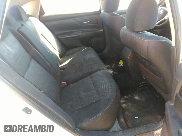 2016 Nissan Altima S with VIN 1N4AL3AP2GN317581, listed as a IAAI auction lot 41687949 with 271,000 mi miles and . Bid and sale history available at carsss.com. Image 8.