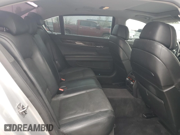 2009 BMW 7 Series 750Li with VIN WBAKB83529CY62069, listed as a Copart auction lot 44820915 with 123,684 mi miles and Salvage title. Bid and sale history available at DreamBid. Image 10.
