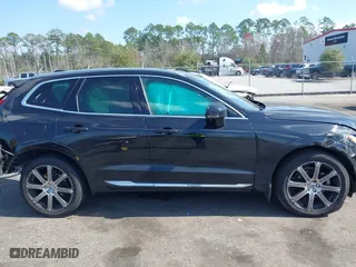 2019 Volvo XC60 Inscription with VIN LYV102RL3KB184885, listed as a IAAI auction lot 41544225 with 65,042 mi miles. Bid and sale history available at carsss.com. Image 13.