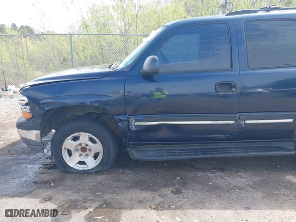 2004 Chevrolet Tahoe LT with VIN 1GNEC13Z84R209220, listed as a IAAI auction lot 41867643 with 385,229 mi miles. Bid and sale history available at carsss.com. Image 6.