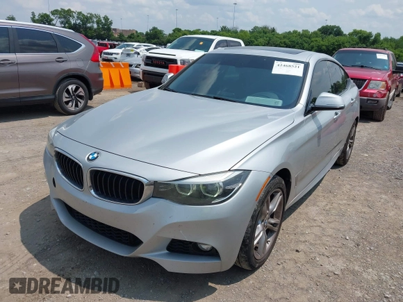 2018 BMW 3 Series 330i xDrive with VIN WBA8Z9C54JG828210, listed as a IAAI auction lot 42468521 with 72,741 mi miles and . Bid and sale history available at DreamBid. Image 17.