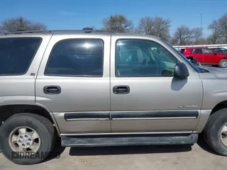 2001 Chevrolet Tahoe LS с VIN 1GNEC13T61J255280, выставлен на аукционе IAAI как лот 41663698 с пробегом 298 456 миль миль и . История ставок и продаж доступна на DreamBid. Изображение 13.