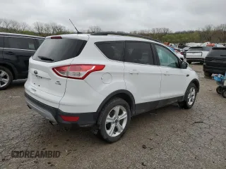 2016 Ford Escape SE with VIN 1FMCU9GX8GUB82683, listed as a Copart auction lot 50527905 with 77,997 mi miles and Salvage Title. Bid and sale history available at carsss.com. Image 3.