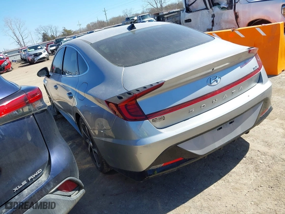 2021 Hyundai Sonata SEL Plus with VIN 5NPEJ4J26MH122851, listed as a IAAI auction lot 41761432 with 57,045 mi miles. Bid and sale history available at carsss.com. Image 3.