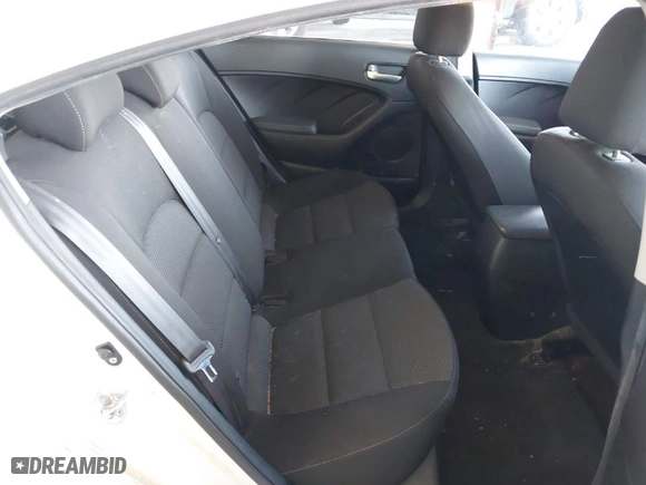 2018 Kia Forte LX with VIN 3KPFK4A74JE168739, listed as a IAAI auction lot 42035326 with 129,415 mi miles. Bid and sale history available at carsss.com. Image 8.